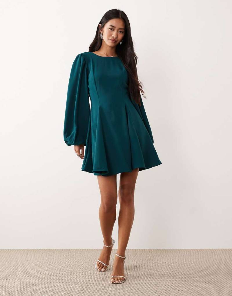 Nobody's Child - Ava - Langärmliges Minikleid in Petrol-Grün von Nobody's Child