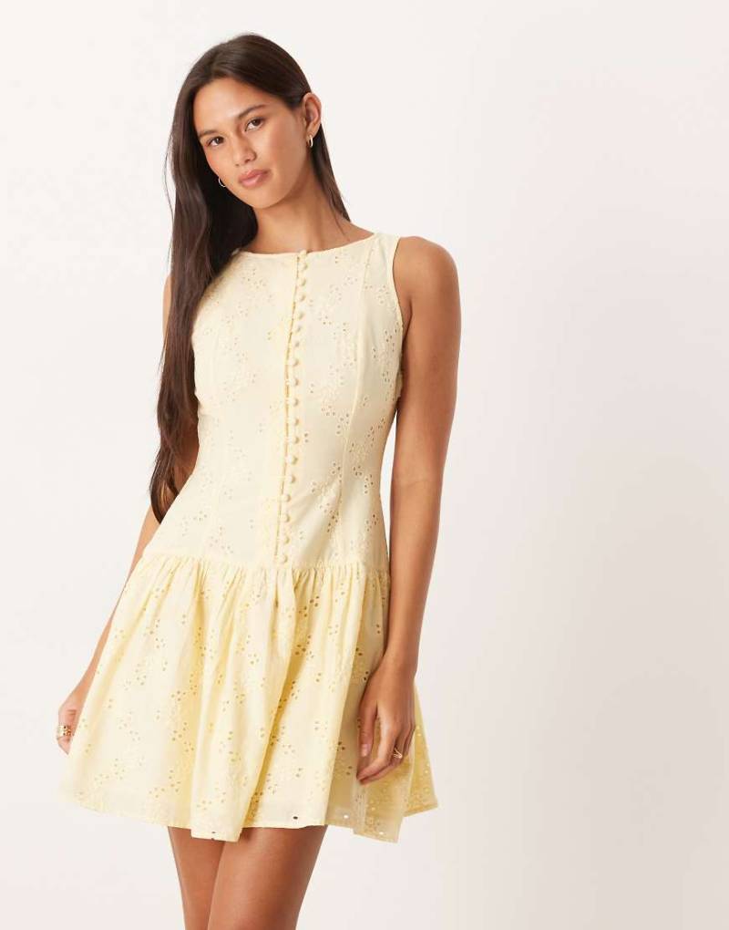 Nobody's Child - Claudia - Elegantes Minikleid in Gelb mit tiefer Taille Nobody's Child - Claudia - Elegantes Minikleid in Gelb mit tiefer Taille von Nobody's Child