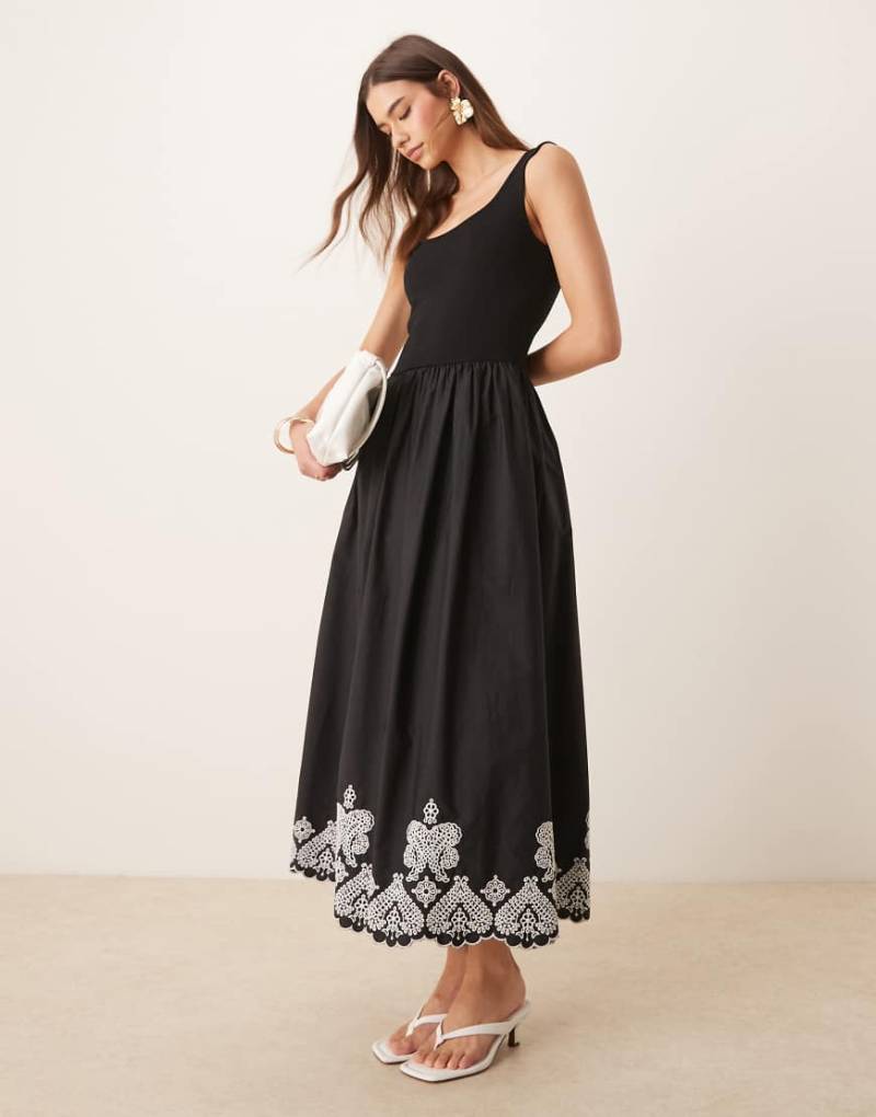 Nobody's Child - Colorado - Besticktes Midikleid in Schwarz von Nobody's Child