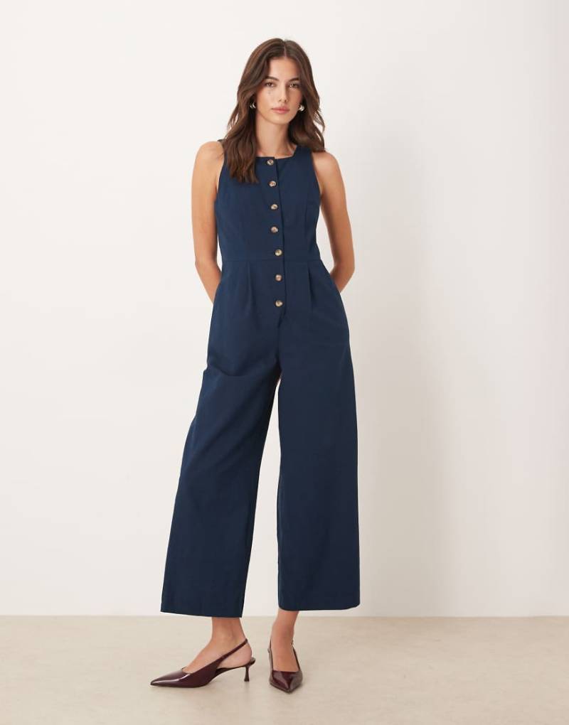 Nobody's Child - Eleganter Jumpsuit in Dunkelblau mit Knopfleiste vorne und eckigem Ausschnitt-Marineblau von Nobody's Child