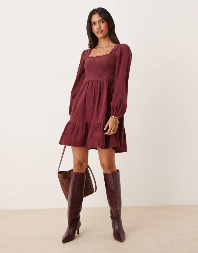 Nobody's Child - Elsa - Cord-Minikleid in Burgunderrot mit Ballonärmeln von Nobody's Child