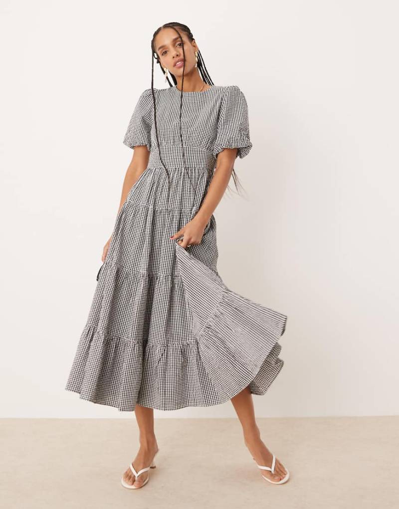 Nobody's Child - Ricky -Midikleid in Schwarzweiß mit Vichy-Karos und Puffärmeln Nobody's Child - Ricky -Midikleid in Schwarzweiß mit Vichy-Karos und Puffärmeln von Nobody's Child