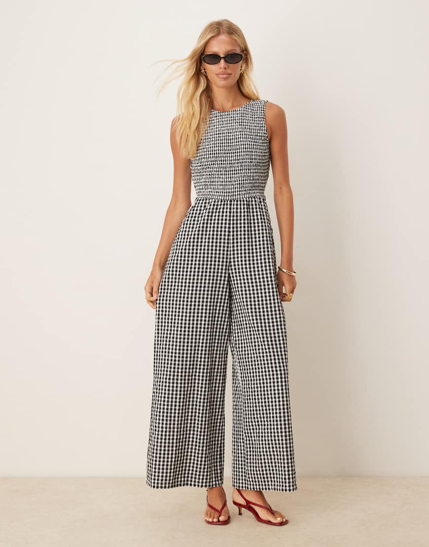 Nobody's Child - Ruth - Gesmokter Jumpsuit in Schwarz-Weiß mit Vichy-Karos-Bunt von Nobody's Child
