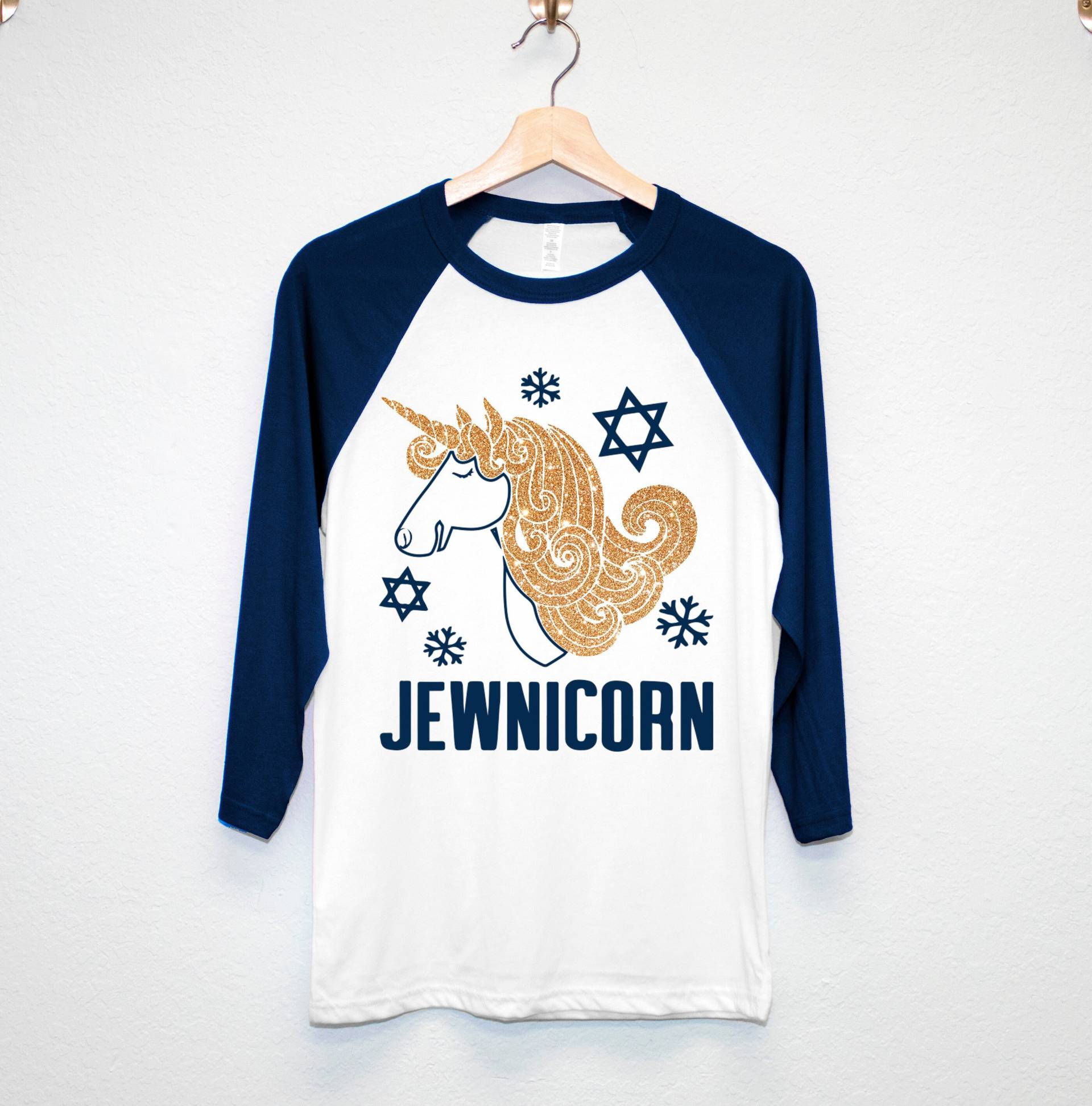 Jewnicorn Hanukkah Shirt Für Frauen Gold Glitzer Print - Hässliche Shirts Frauen, Lustige Shirts, Jewnicorn Tshirt von NobullWomanApparel