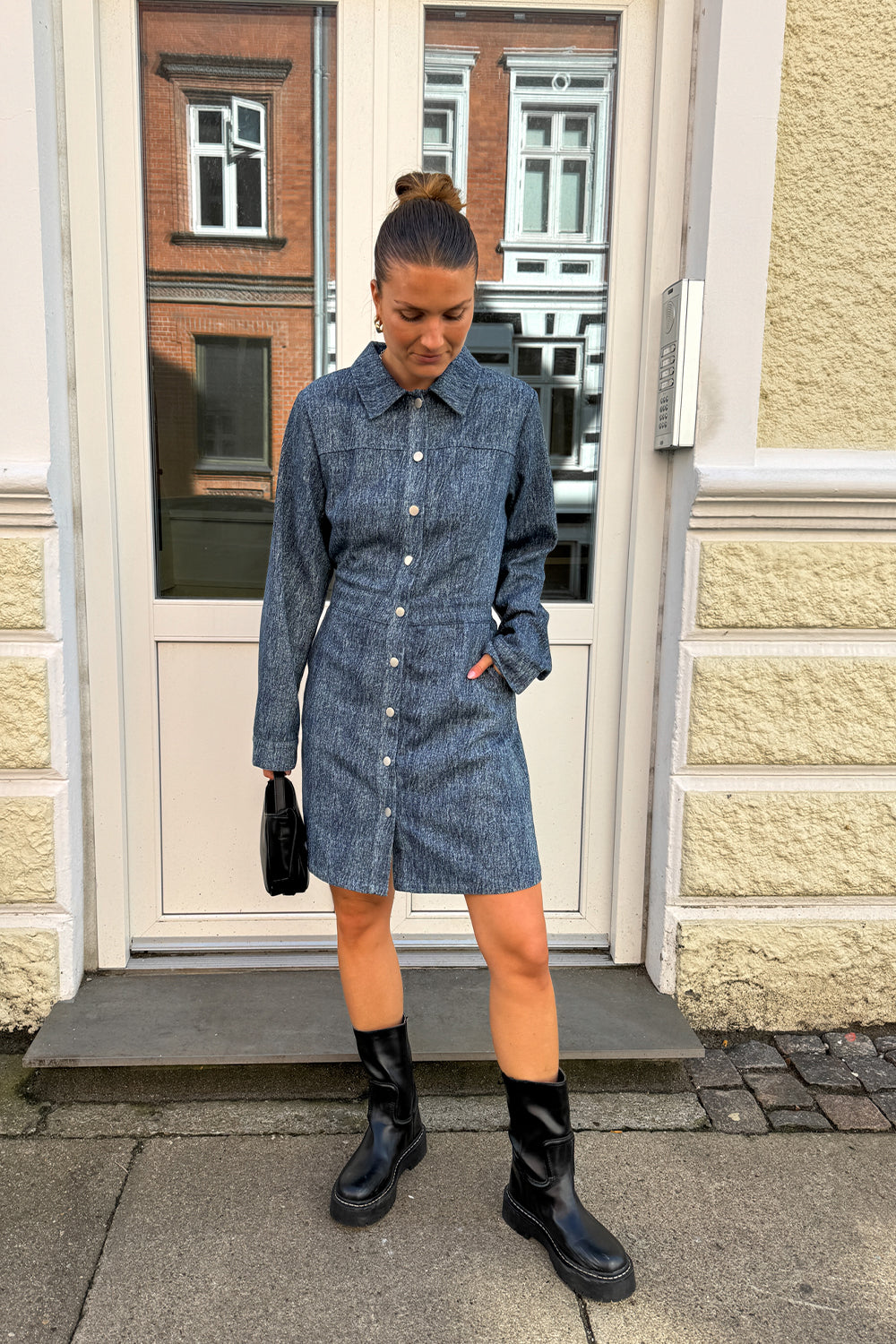 Benita Ls Dress Blue Snow Wash von Noella