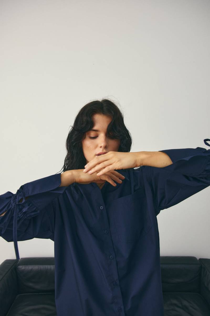 Luwana Shirt Navy Blue von Noella