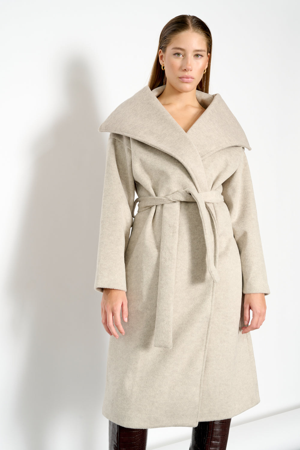 Nina Drape Coat Light Beige von Noella