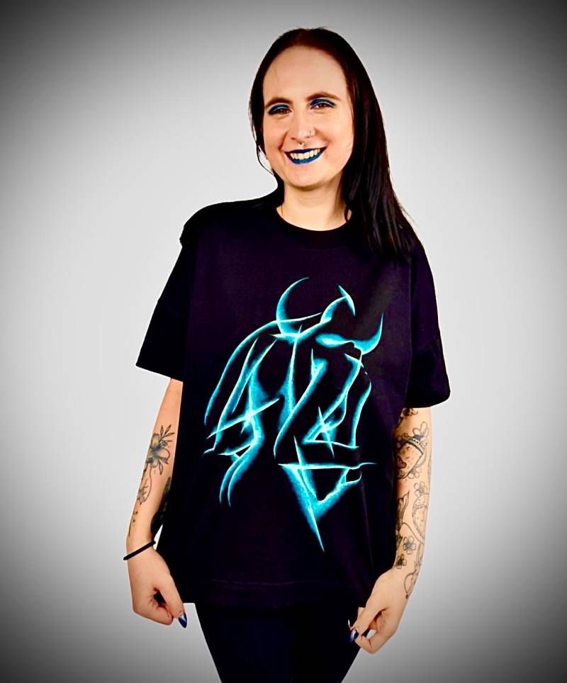 Oversize T Shirt Schwarz Türkis von NogoGallery