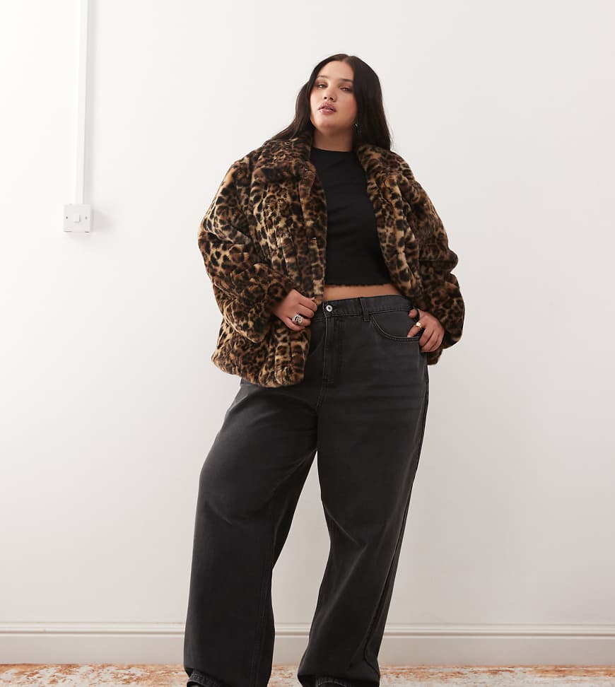 Noisy May Curve - Jacke aus Kunstpelz mit Leopardenmuster-Neutral Noisy May Curve - Jacke aus Kunstpelz mit Leopardenmuster-Neutral von Noisy May Curve