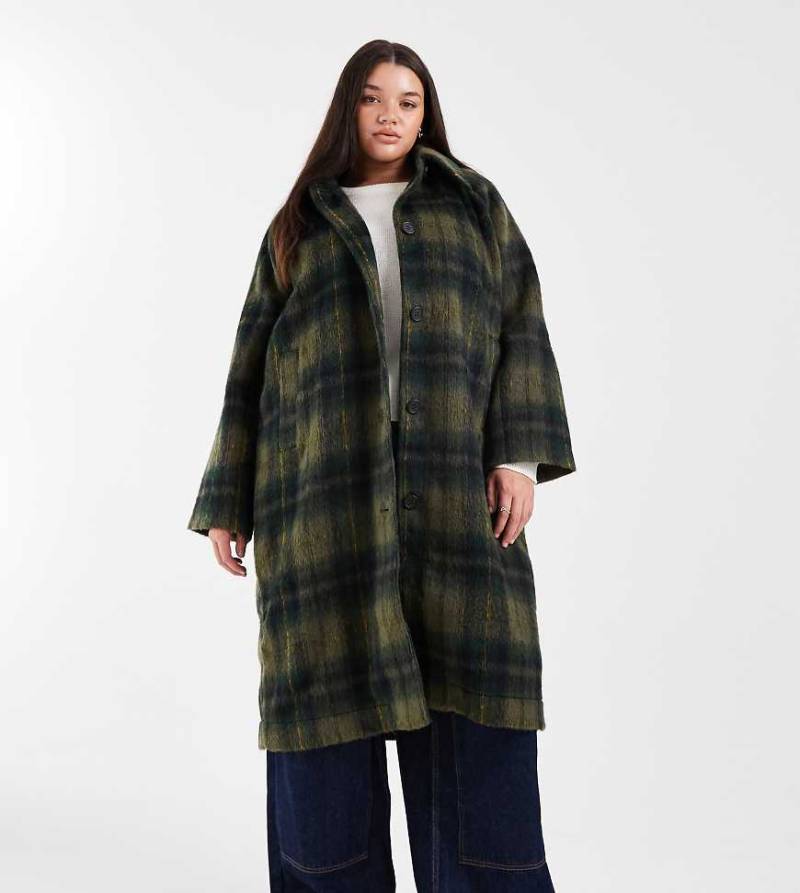 Noisy May Curve - Langer Mantel in gebürsteter Wolloptik in dunkelgrün kariert von Noisy May Curve