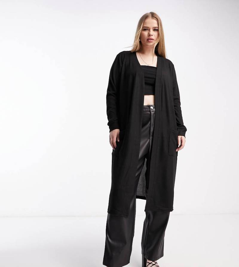 Noisy May Curve - Leichte, lang geschnittene Strickjacke in Schwarz von Noisy May Curve