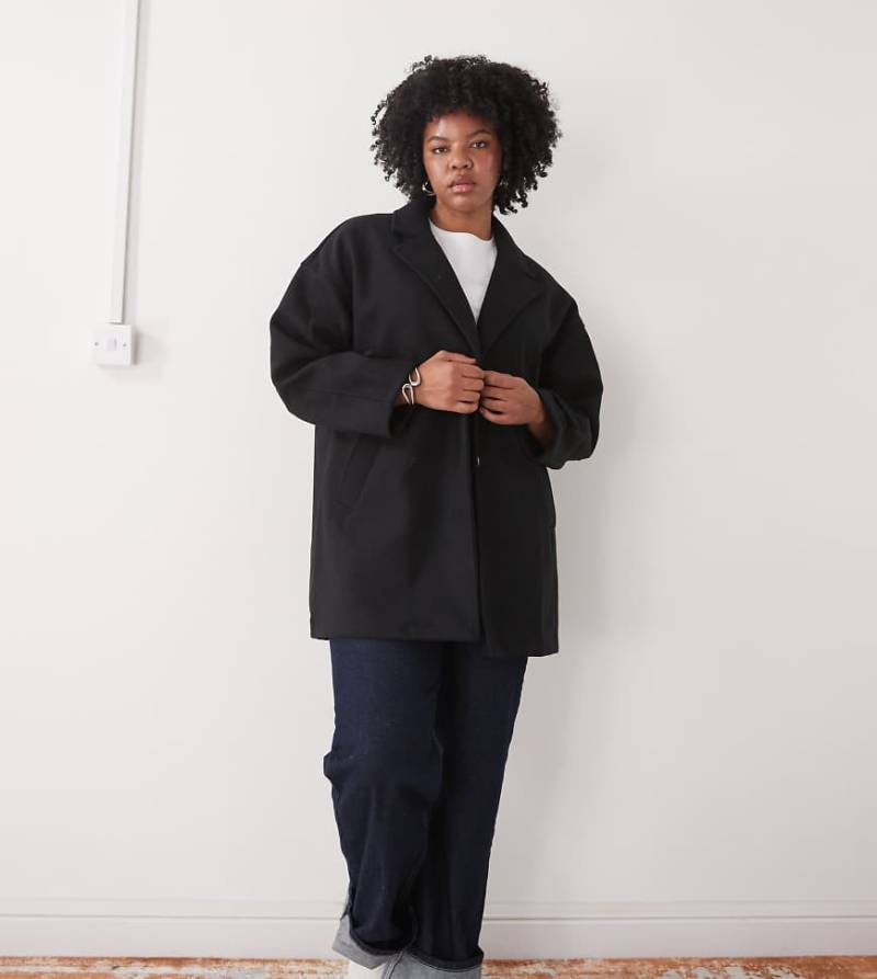 Noisy May Curve - Oversize-Jacke in Schwarz mit Kragen von Noisy May Curve