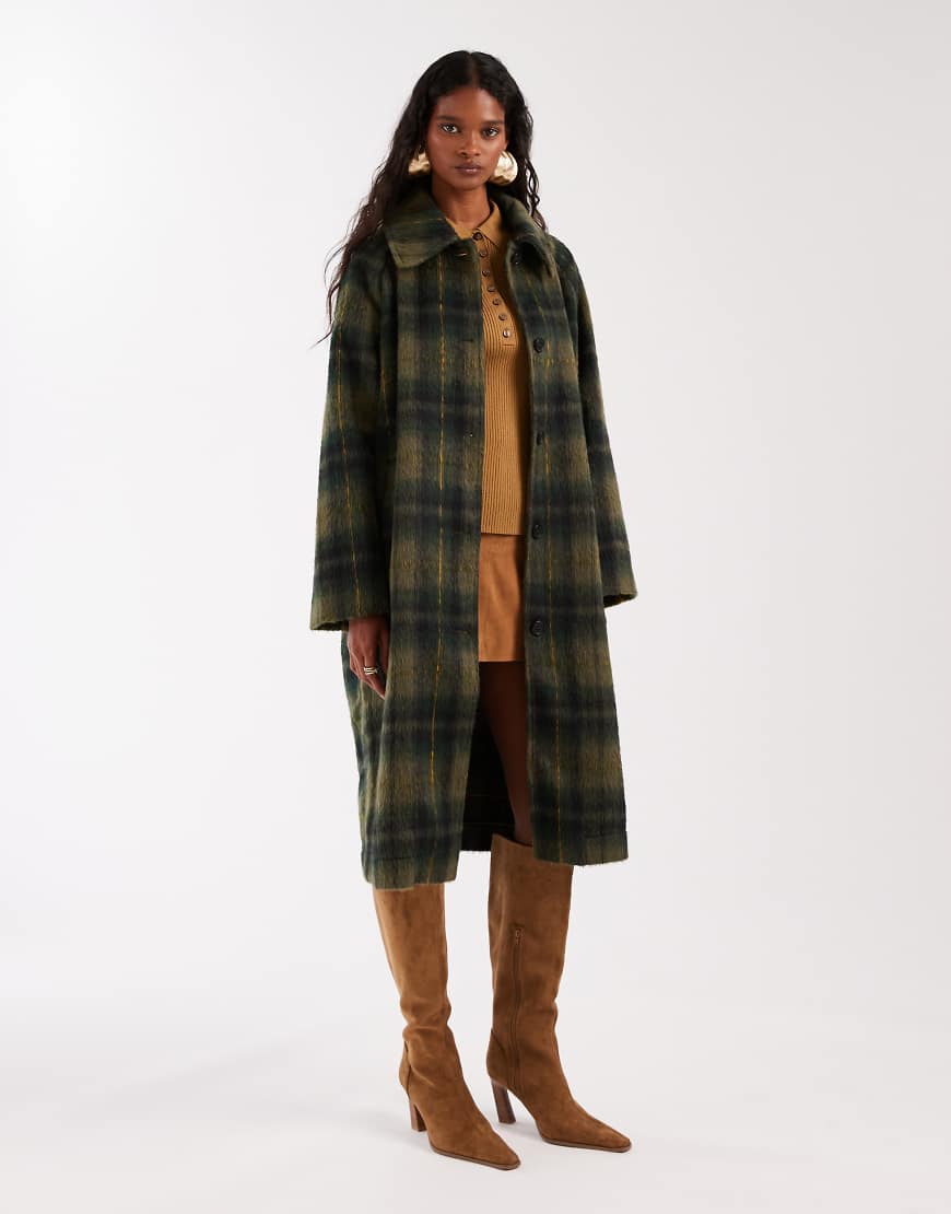 Noisy May - Langer Mantel in gebürsteter Wolloptik in dunkelgrün kariert von Noisy May