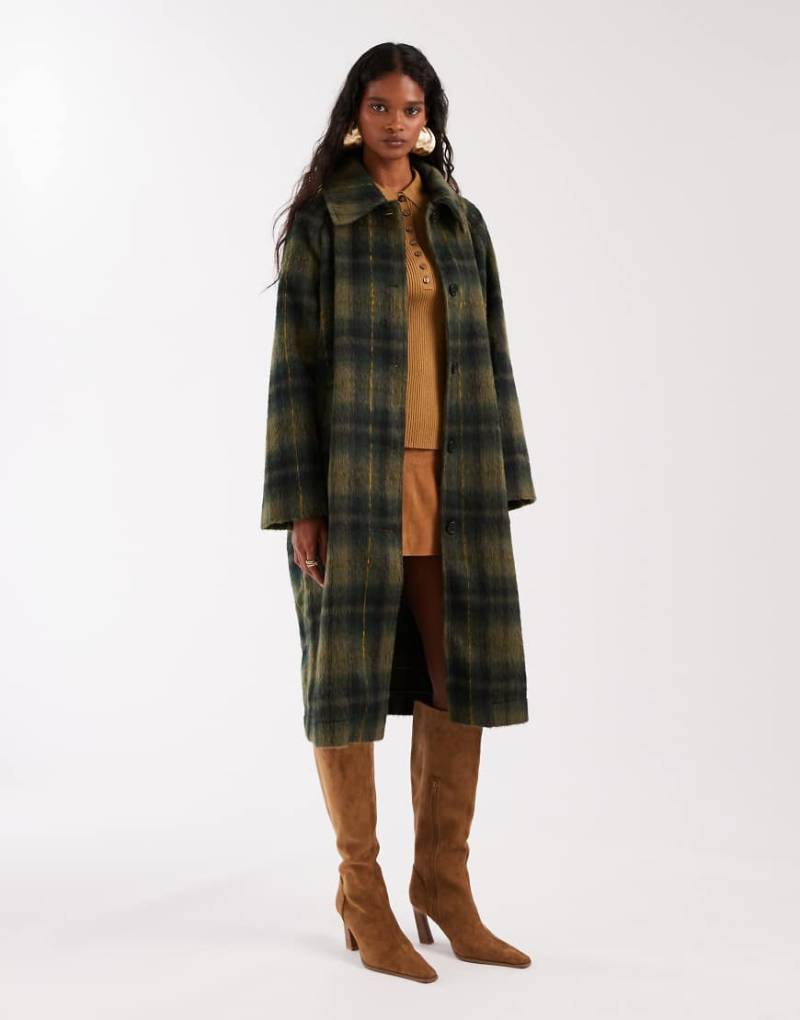 Noisy May - Langer Mantel in gebürsteter Wolloptik in dunkelgrün kariert von Noisy May