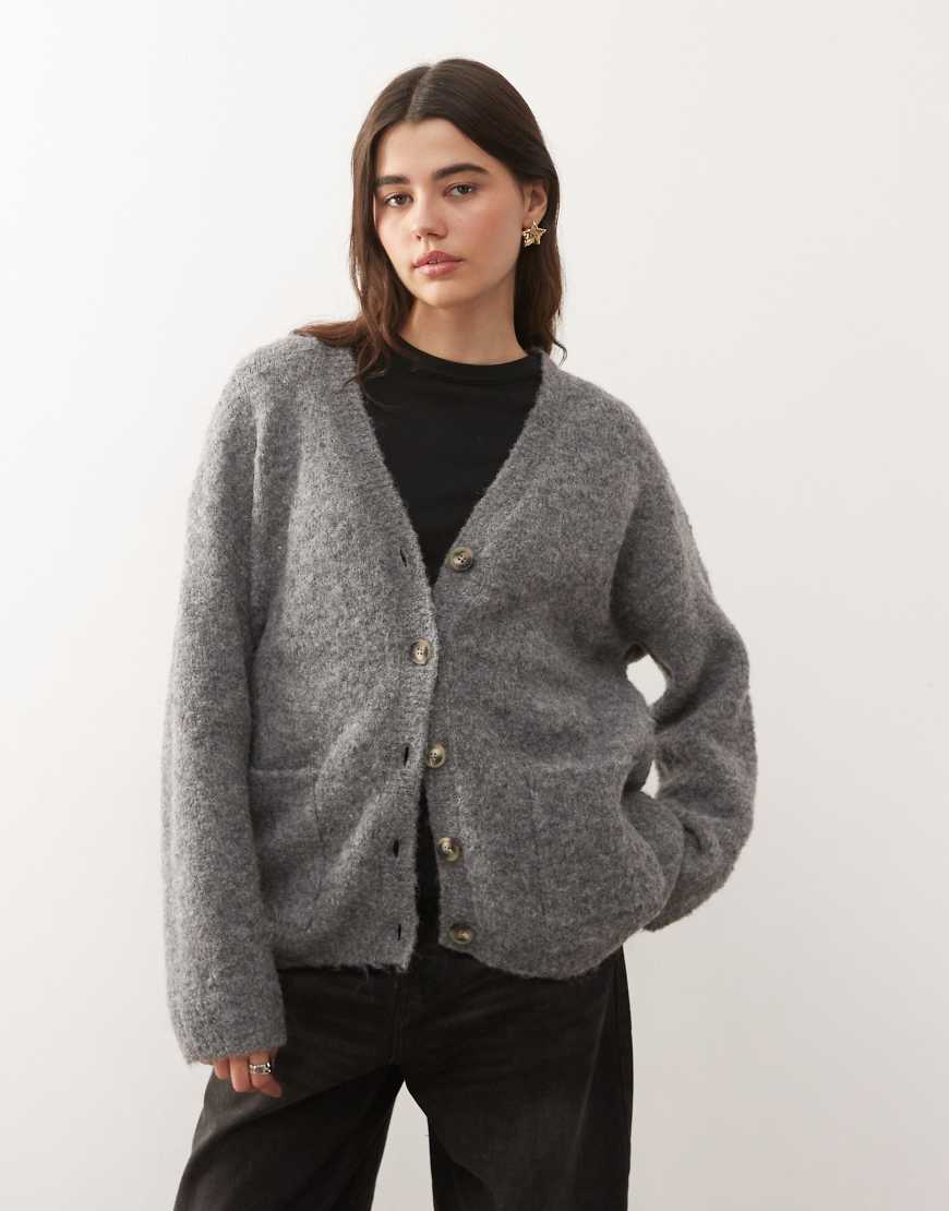 Noisy May - Oversize-Strickjacke in Grau von Noisy May