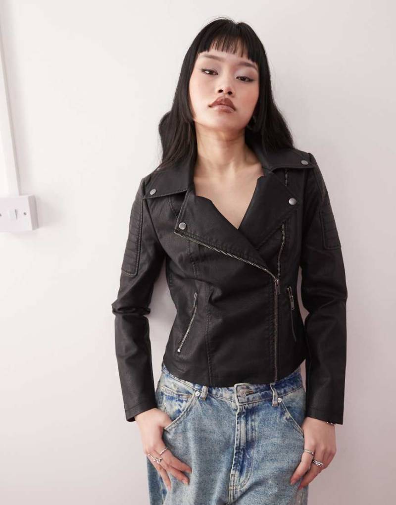 Noisy May - Schwarze Jacke im Leder-Look von Noisy May