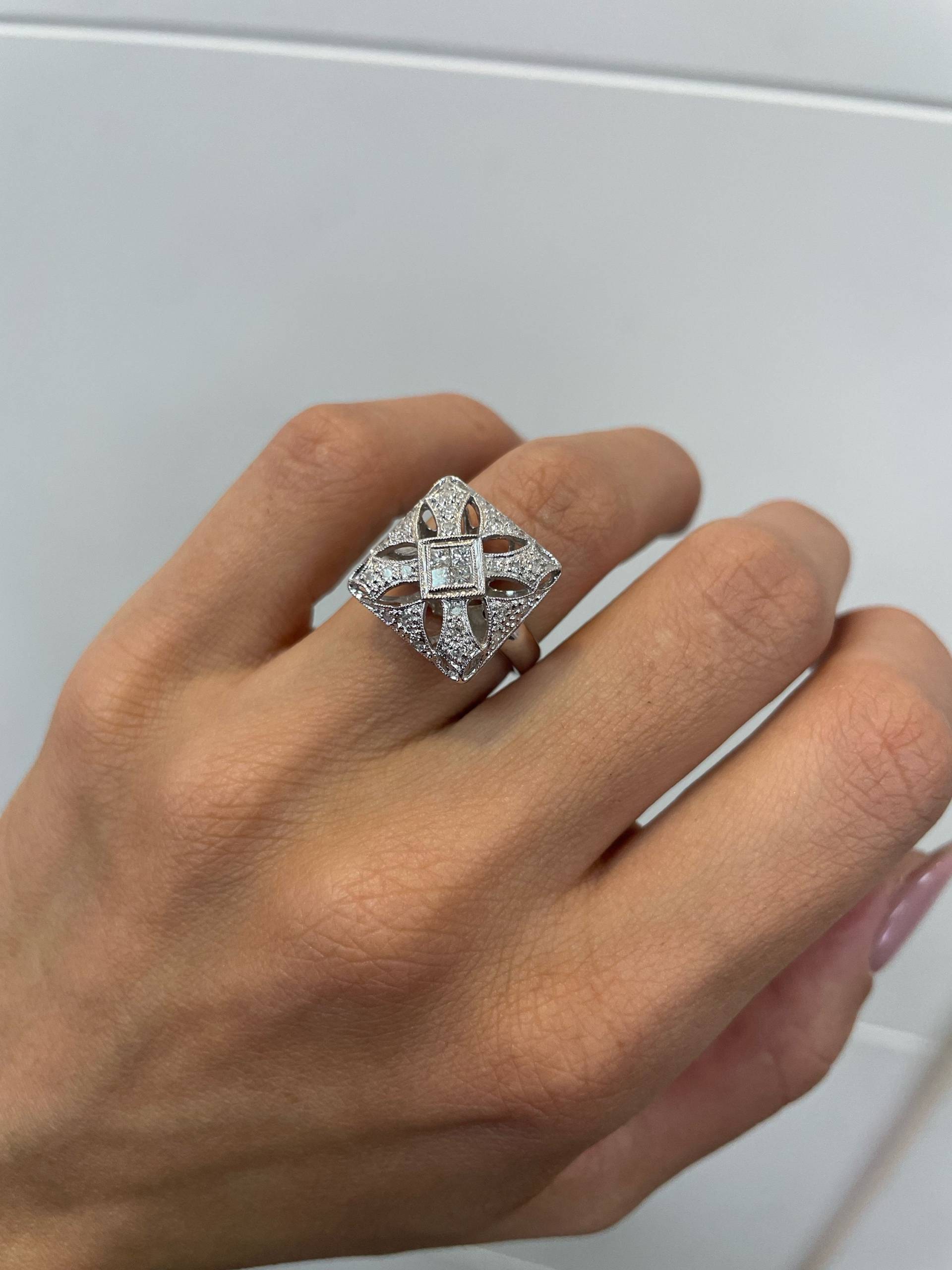 Vintage Art Deco Ring 0.28Ct Princess Diamond, 585Er Weißgold, Schmuck, Alternative Verlobungsring, Filigraner Ring, Schmuck Geschenkideen Vintage Art Deco Ring 0.28Ct Princess Diamond, 585Er Weißgold, Schmuck, Alternative Verlobungsring, Filigraner Ring, Schmuck Geschenkideen von NolaJewelryShop
