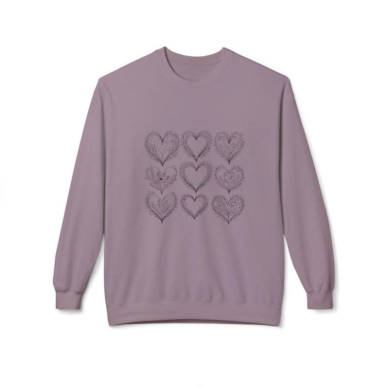 Heartfelt Vibes Crewneck Sweatshirt - Women Cozy Heart Design von NoliArtDesign