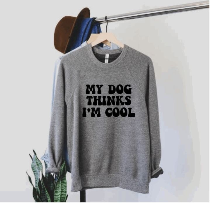 Mein Hund Findet Mich Cool | Hunde-Mama Top Hundemama Pullover Geschenk Für Papa Hundepullover Hundeliebhaber Geschenke von NoliaDesignsCo