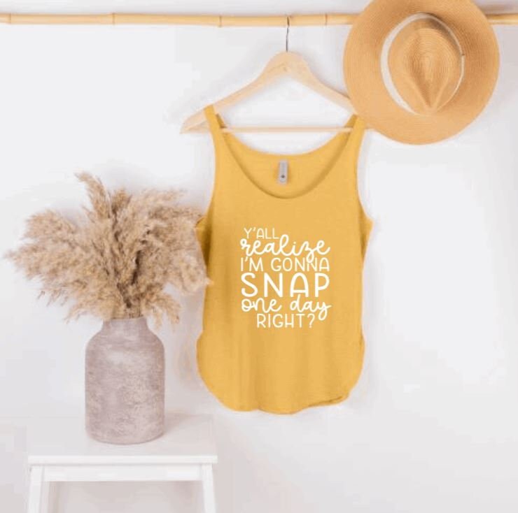 Y'all Realize I'm Going To Snap Right | Flowy Tank Gym Loose Workout Tshirts Tees Top Trainingspanzer Damen von NoliaDesignsCo