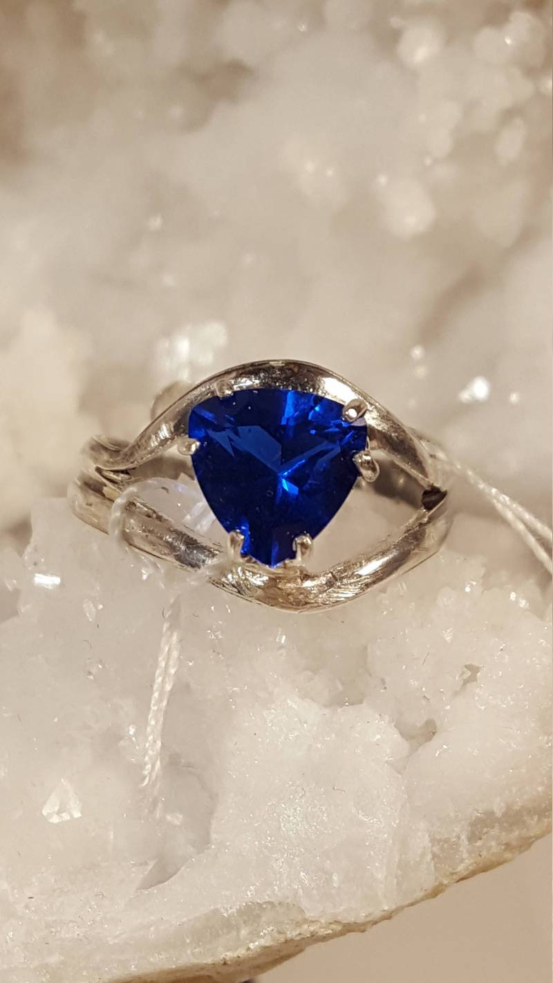 Schweizer Topas Ring, Größe Verstellbar, Silber Edelstein-Ring, Labor Erstellt Blaue 925 Ring Mit Stein Schweizer Topas Ring, Größe Verstellbar, Silber Edelstein-Ring, Labor Erstellt Blaue 925 Ring Mit Stein von NomarZinidStudio