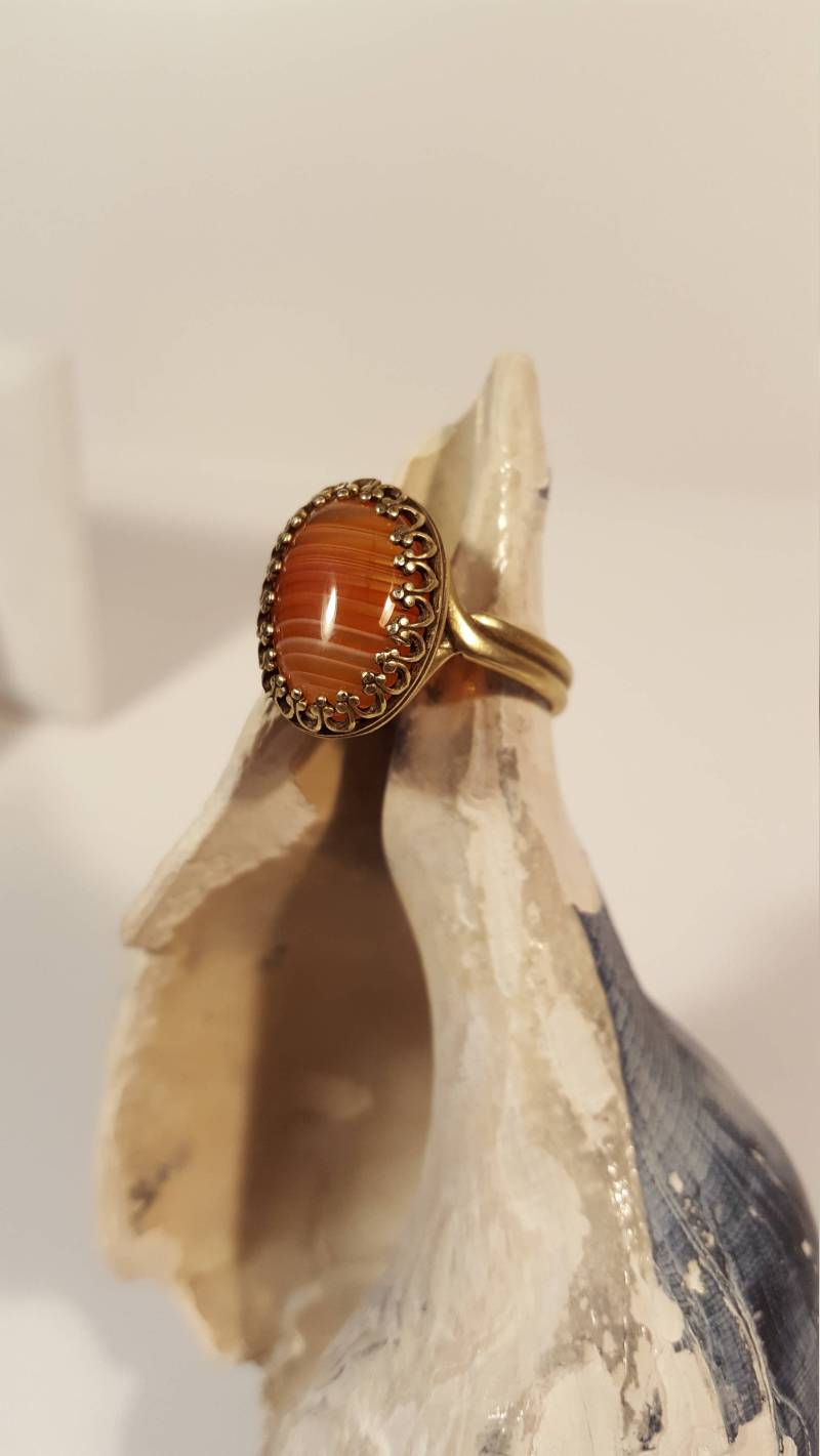 Verstellbarer Ring Mit Ovalen Achat Stein, Bronze Farbe Metall Verstellbarer Ring Mit Ovalen Achat Stein, Bronze Farbe Metall von NomarZinidStudio