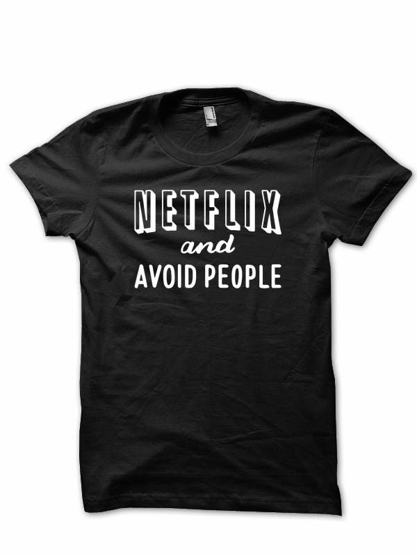 Netflix & Avoid People, T-Shirt, Film Und Chill, Lustiges Geschenk, Date Night Shirt, Urlaubsgeschenke von NonVerbalExpression