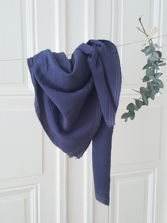 Mama Schal Halstuch Musselin Baumwolle Boho Ethno Navy von NoniKidsBerlin