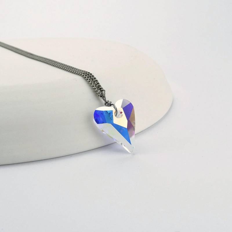Aurora Borealis Kristall Herz Titan Halskette Niobium Draht Gewickelt Klar Ab Hypoallergene Nickelfreie Für Empfindliche Haut von NonitaJewelry