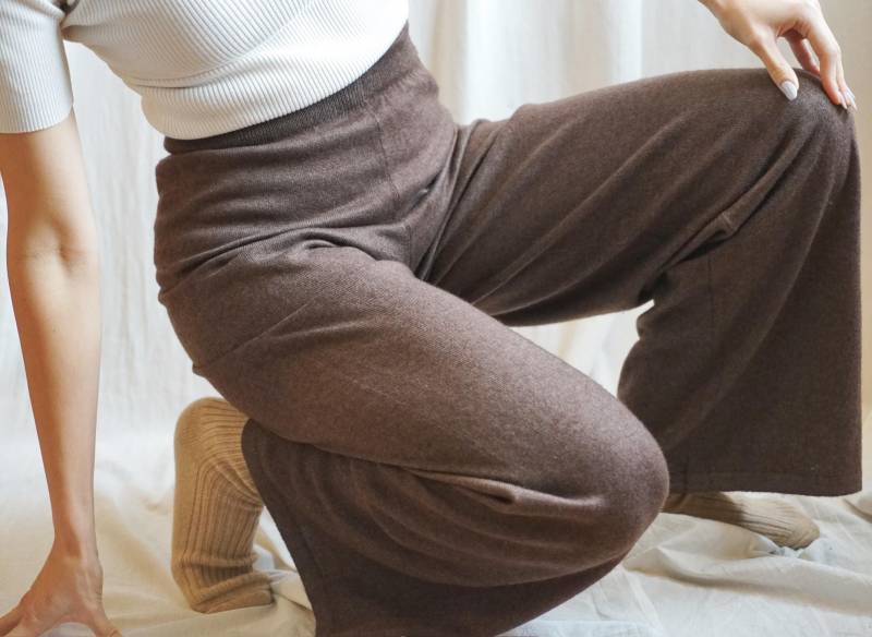 Hose Aus Wollwalk Mit Weitem Bein Hose Aus Wollwalk Mit Weitem Bein von NoosConcept