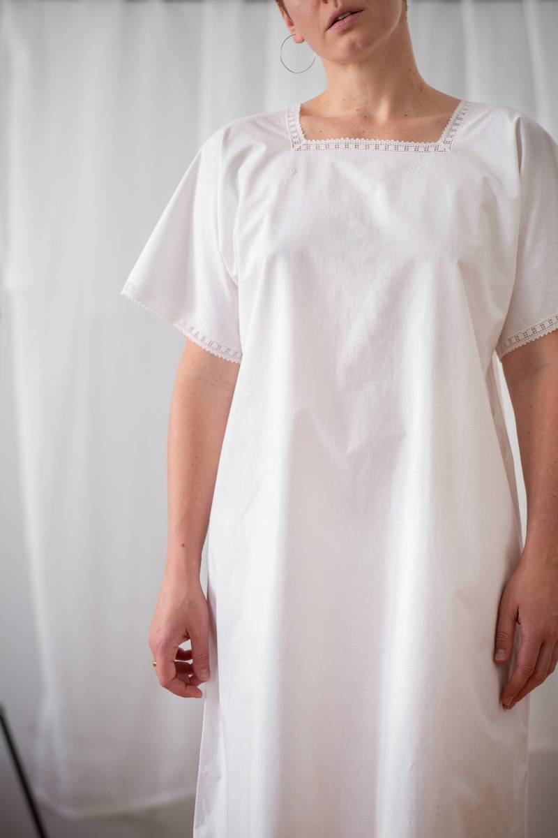 Antikes Unterkleid Aus Baumwolle 30Er Jahre Nachtwäsche Mit Häkelspitze, Gr. M-L von NorasVintageSilkShop