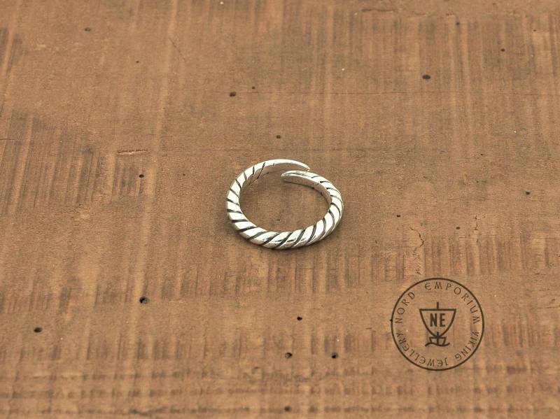 Rus Ring S Größe Sterling Silber 925 von NordEmporium
