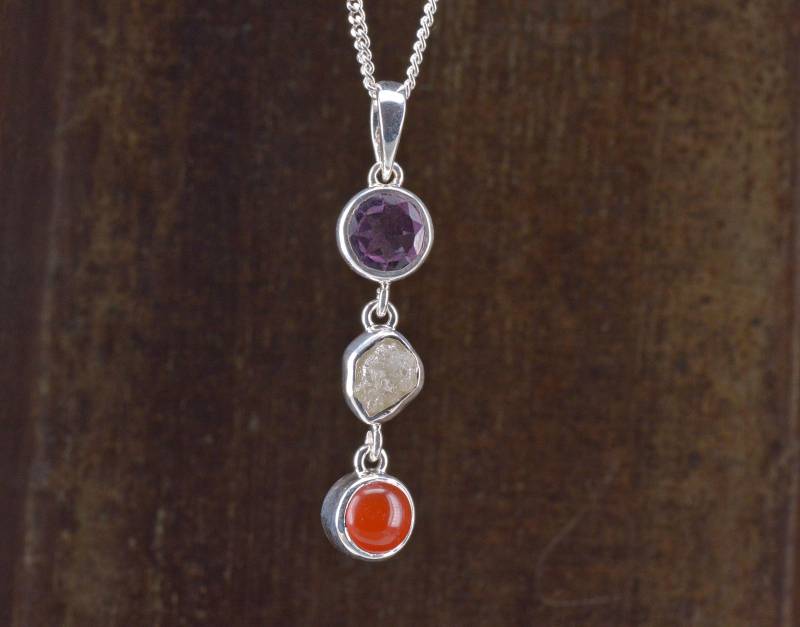 Langer Edelstein Anhänger Mit Kette Sterling Silber Ausgefallener 3 Edelsteinen 925 Lila Orange Geschenk von NordNordostJewelry