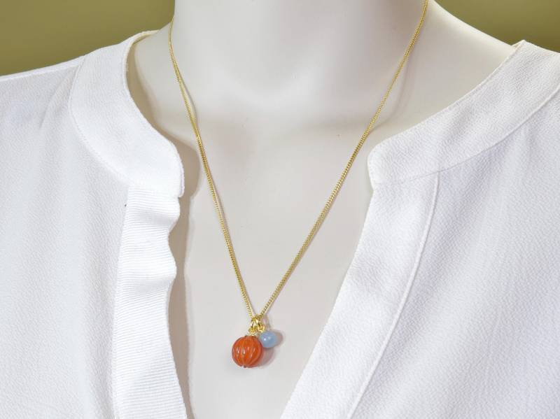 Edelstein Kugel Kette Silber Gold Plattiert Zwei Kugeln Als Anhänger Gravierte Karneol Aquamarin Geschenk Edelstein Kugel Kette Silber Gold Plattiert Zwei Kugeln Als Anhänger Gravierte Karneol Aquamarin Geschenk von NordNordostJewelry