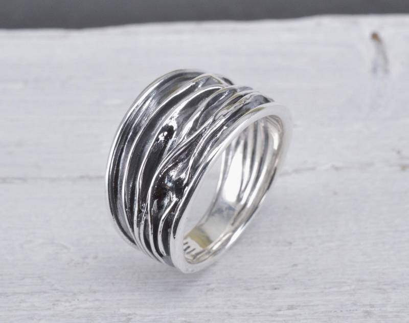 Ring Gr.63 Oder 66 Breit 925 Silber Schwarz Struktur Muster Unisex Linien Großer Geschwärzt Herren Männer Schmuck Ring Gr.63 Oder 66 Breit 925 Silber Schwarz Struktur Muster Unisex Linien Großer Geschwärzt Herren Männer Schmuck von NordNordostJewelry