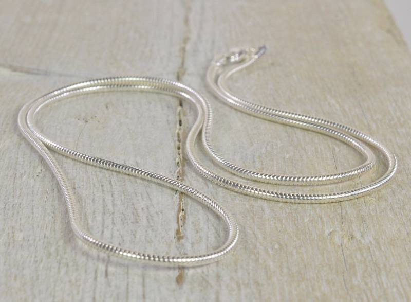 Schlangenkette 925 Silber Kette Schlangenkette 925 Silber Kette von NordNordostJewelry