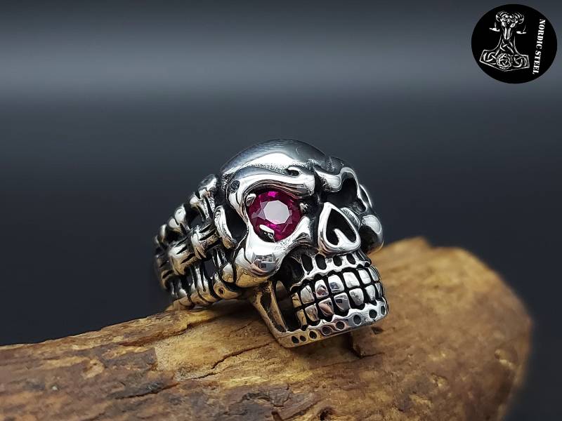 Sterlingsilber Ring 925 Silber Totenkopf Skull Schädel Gothic Skelett Stein Rot Herren Damen Neu von NordicSteel