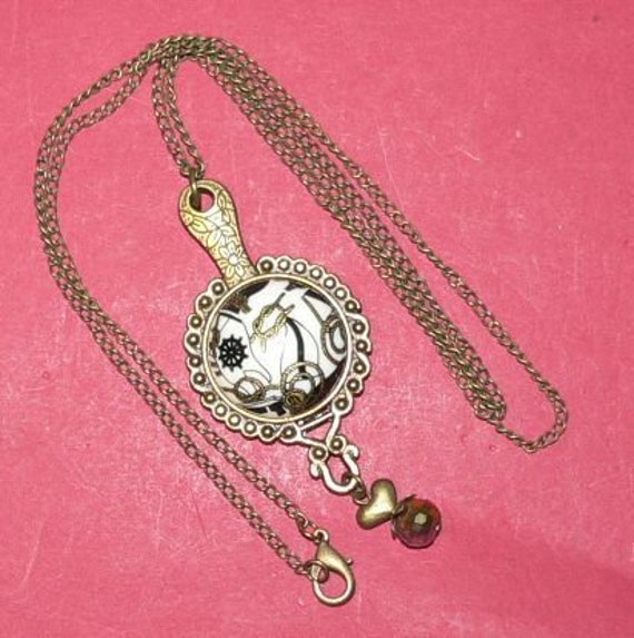 Sgh012 - Cabochonanhänger An Bronzegliederkette von NorikasFundgrube