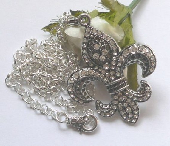 Sgh084 - Fleur De Lis An Gliederkette von NorikasFundgrube