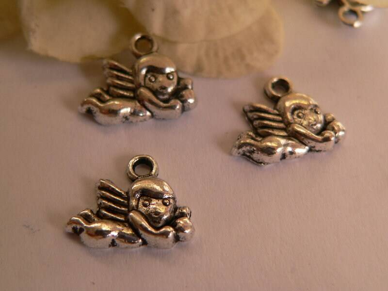 Tsa245 - 10 Schmuckanhänger Engelchen von NorikasFundgrube