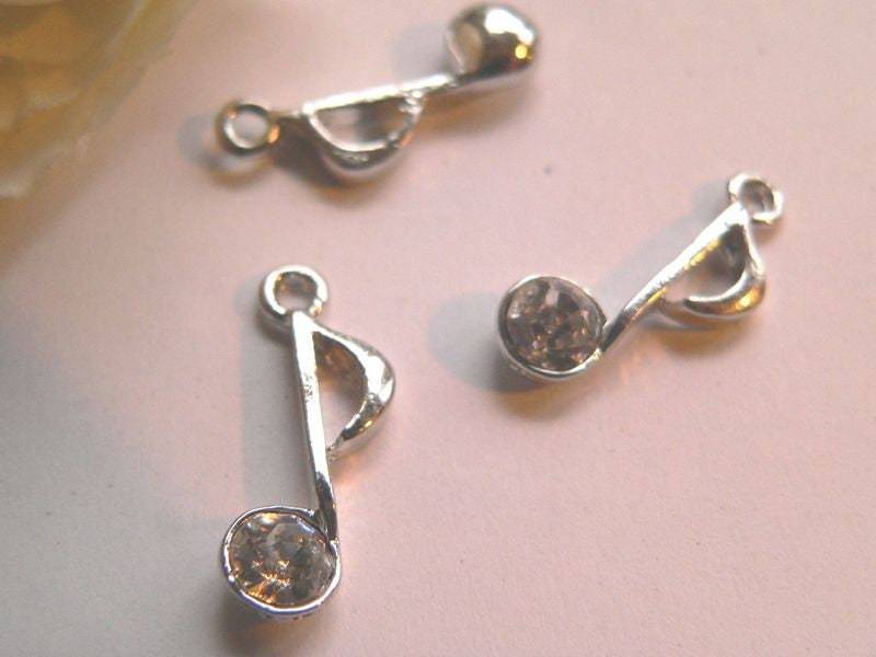 Tsa293 - 5 Anhänger Musiknote von NorikasFundgrube