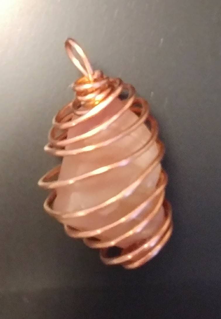 Käfig Rose Uran Anhänger von NorthrnAuroraDesigns