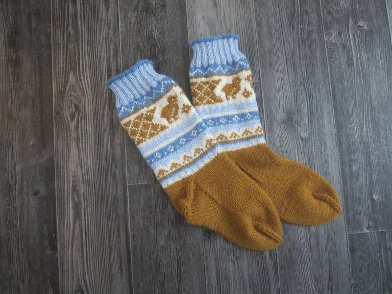Huhn-Ostersocken Huhn-Ostersocken von NorwegianKnitByAukan
