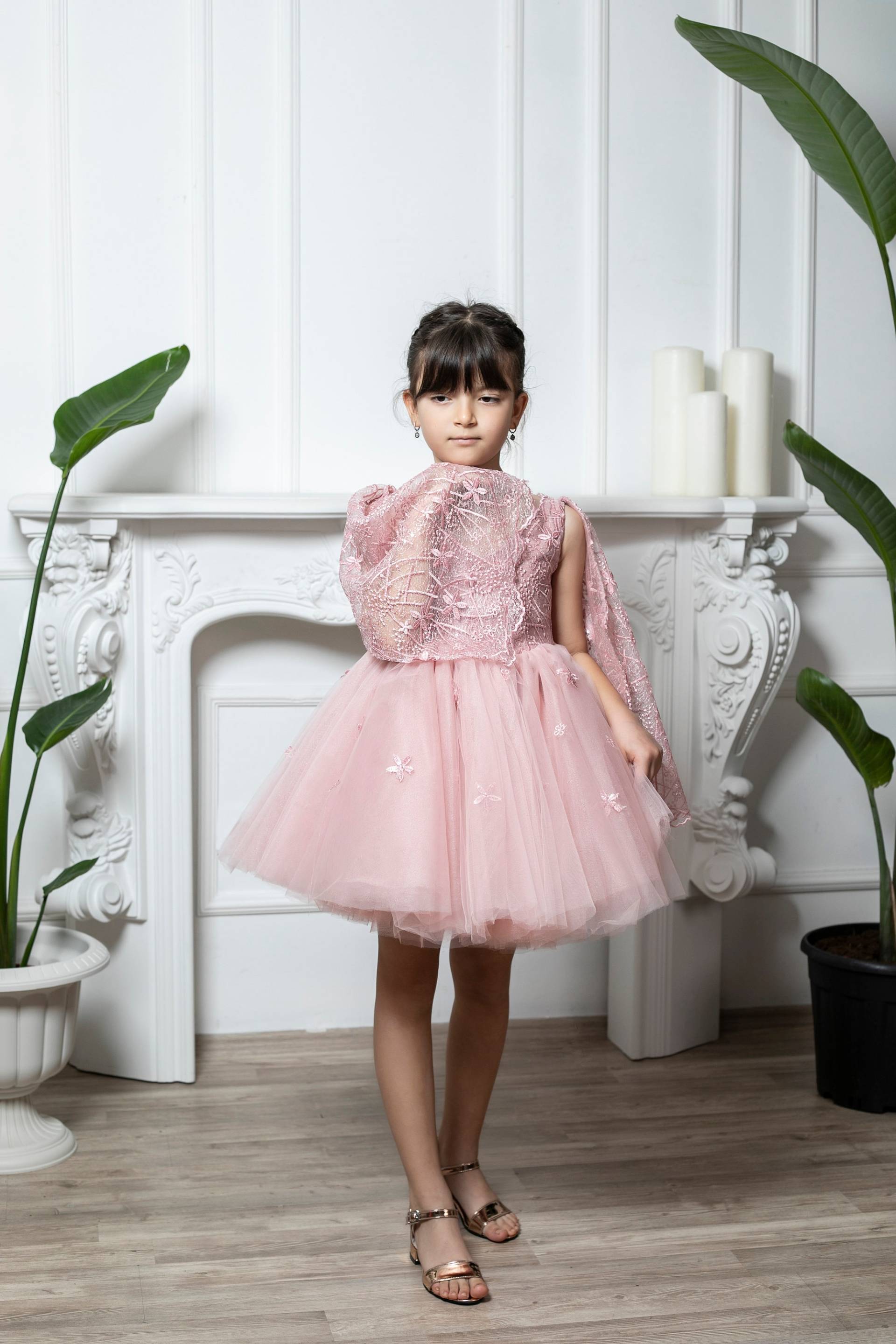 Mädchen Rustikales Spitzenärmelkleid, Vintage-Spitzenärmel-Mädchenkleid, Mädchen-Hochzeitskleid, Mädchen-Abschlussballkleid Mädchen Rustikales Spitzenärmelkleid, Vintage-Spitzenärmel-Mädchenkleid, Mädchen-Hochzeitskleid, Mädchen-Abschlussballkleid von NossiByCostume