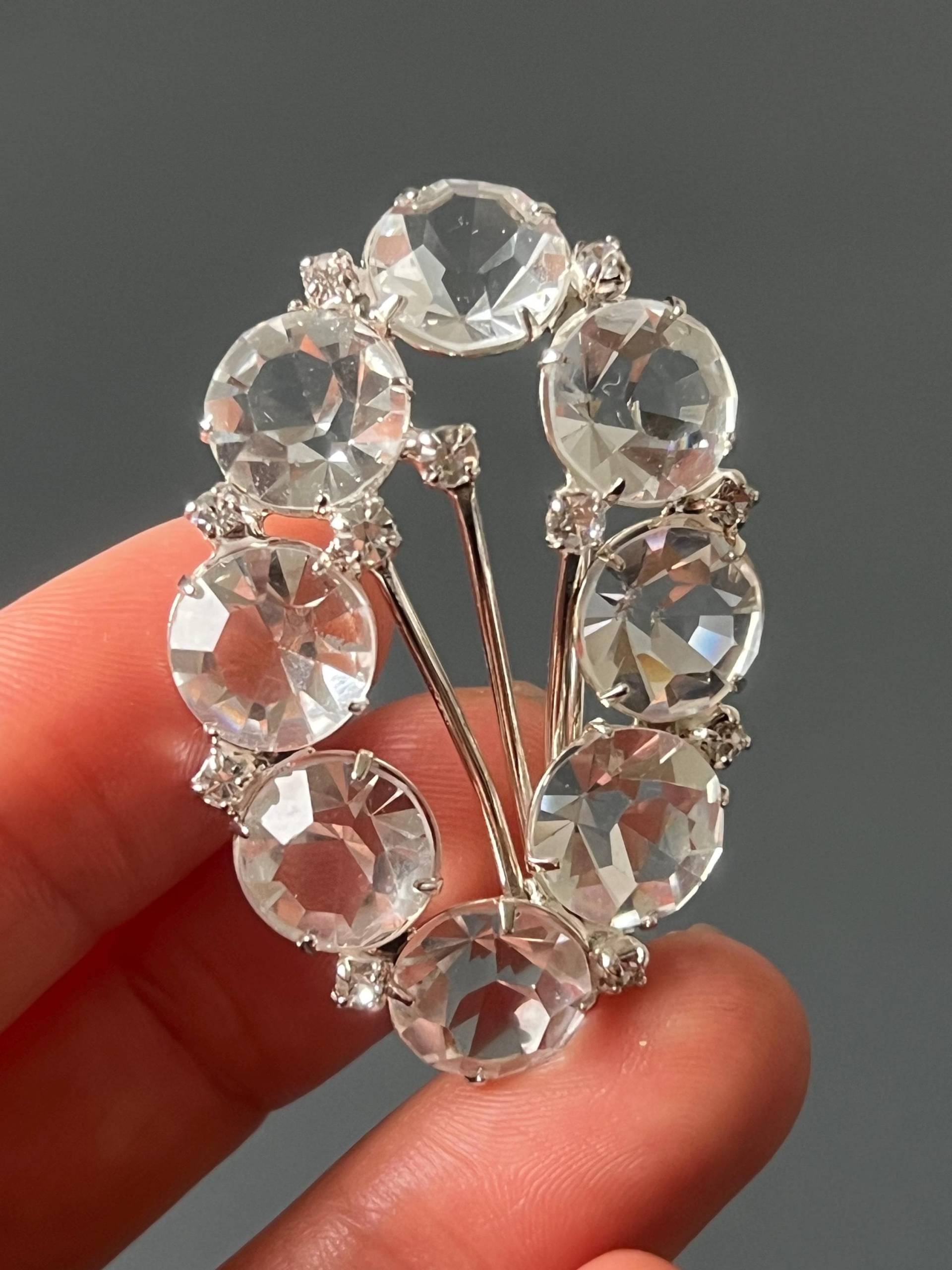 Brosche/Glasschmuck von NostalgiaBoutiqueR