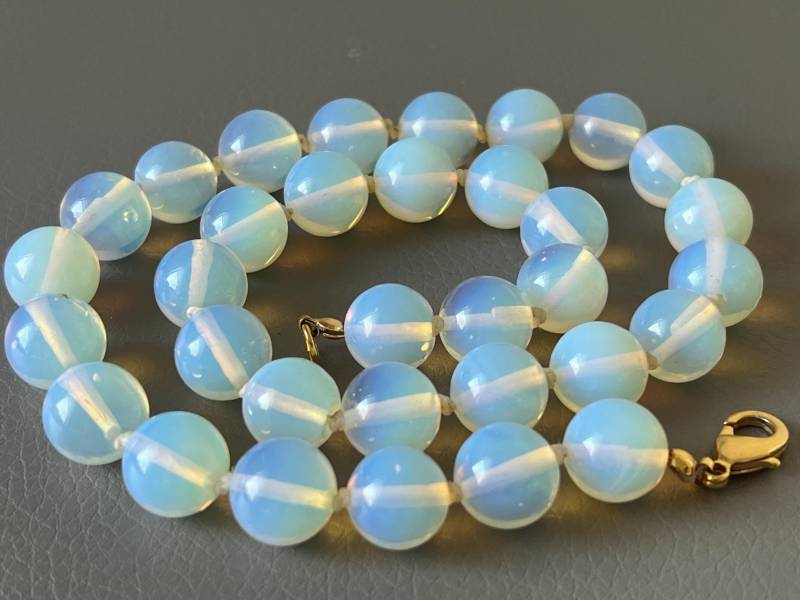 Große Perlen Halskette Aus Mondstein von NostalgiaBoutiqueR