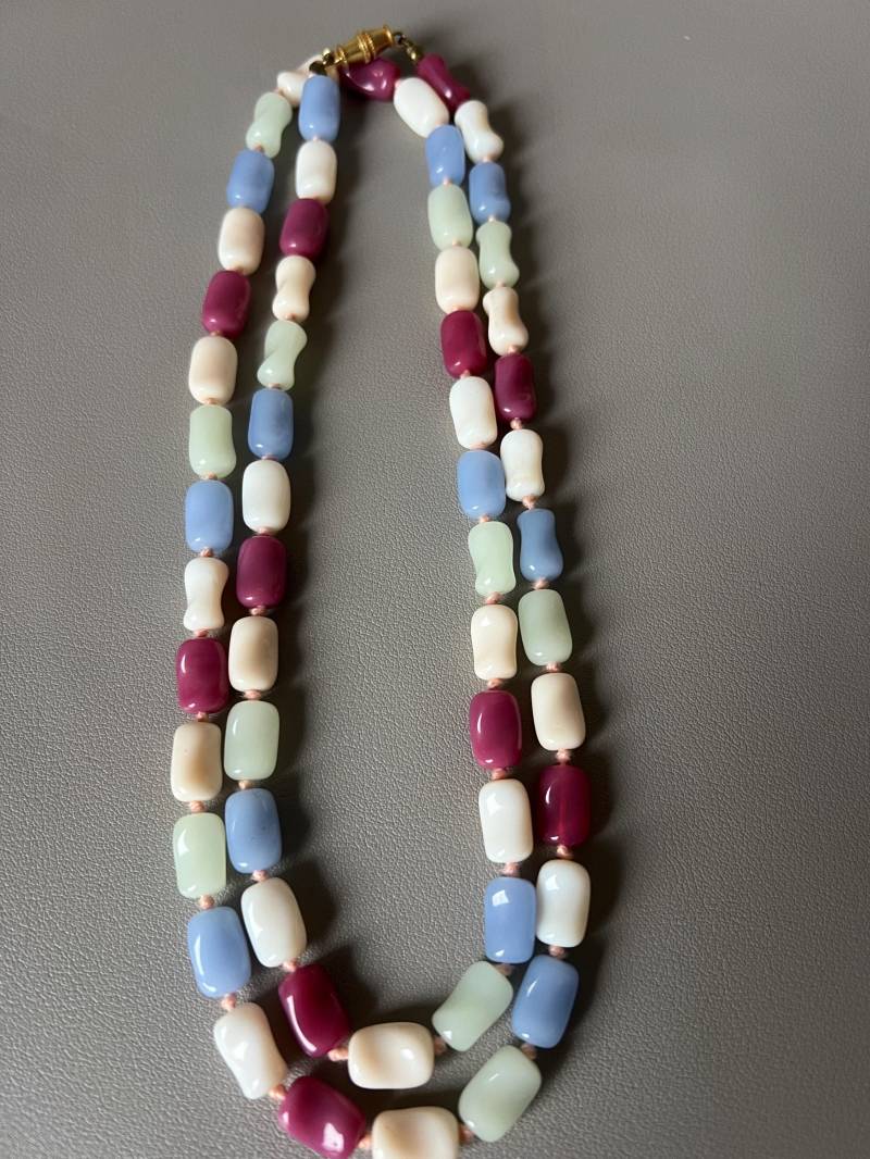 Lange Vintage Glasperlen Bunt von NostalgiaBoutiqueR