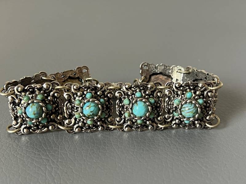 Vintage Armband Blau Glas Silber Ton von NostalgiaBoutiqueR