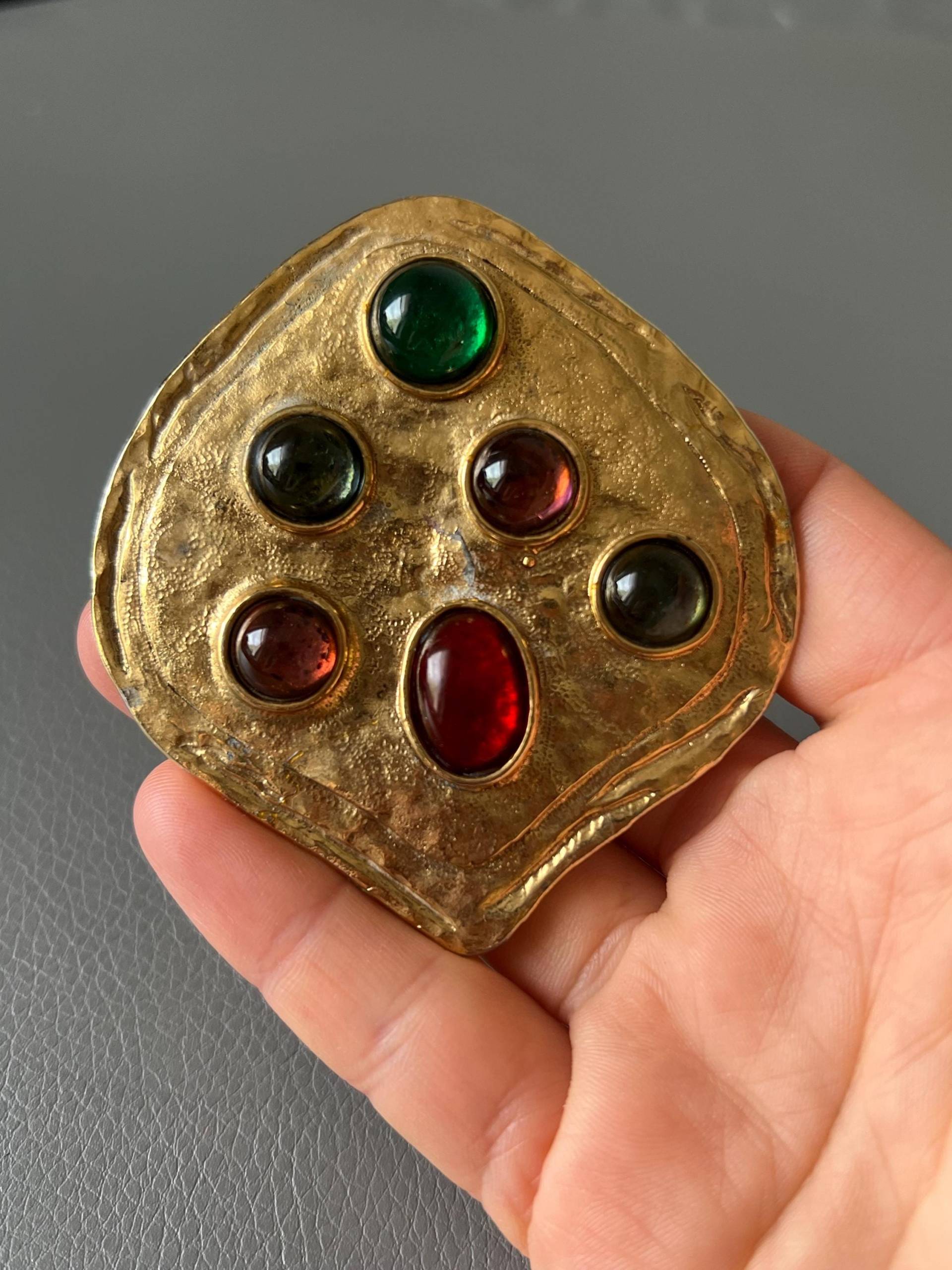Vintage Brosche Cabochon Glas Gold Ton 1970Er Jahre Selten von NostalgiaBoutiqueR