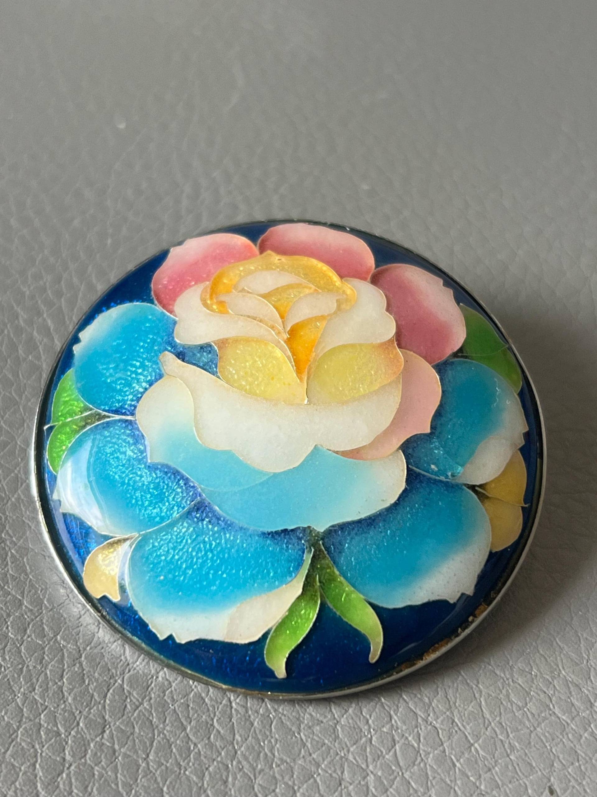 Vintage Brosche "Shippo Yaki", Rose Cloisonne, Japan." von NostalgiaBoutiqueR